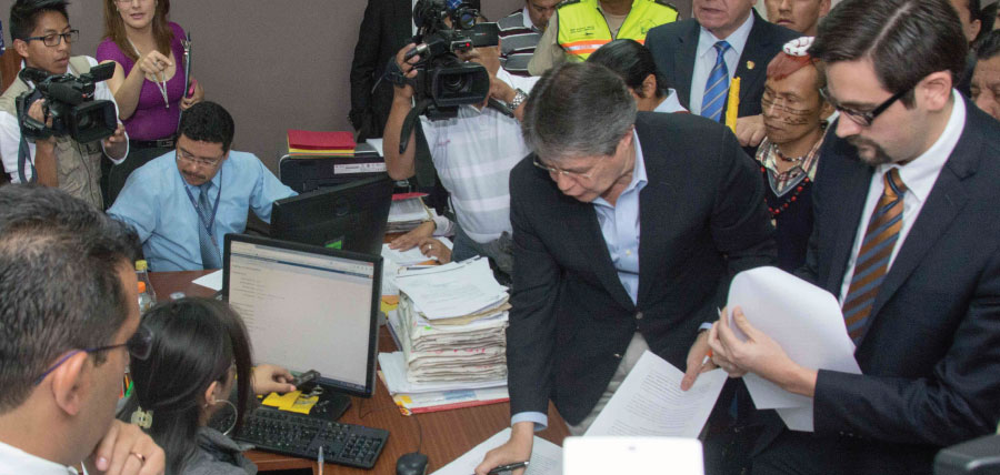 Carlos Bernal Pulido: Enmiendas buscan «Sustituir la Constitución»
