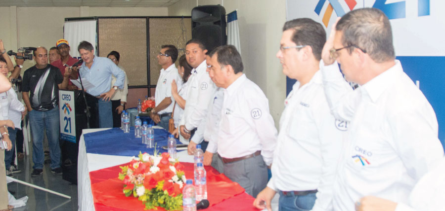 CREO posesiona a directivas de  Santo Domingo de los Tsáchilas