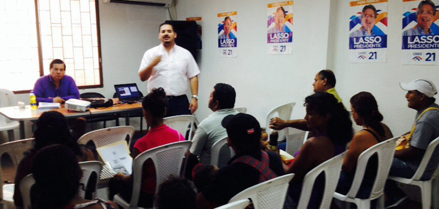 CREO capacita a los comités barriales de Guayaquil